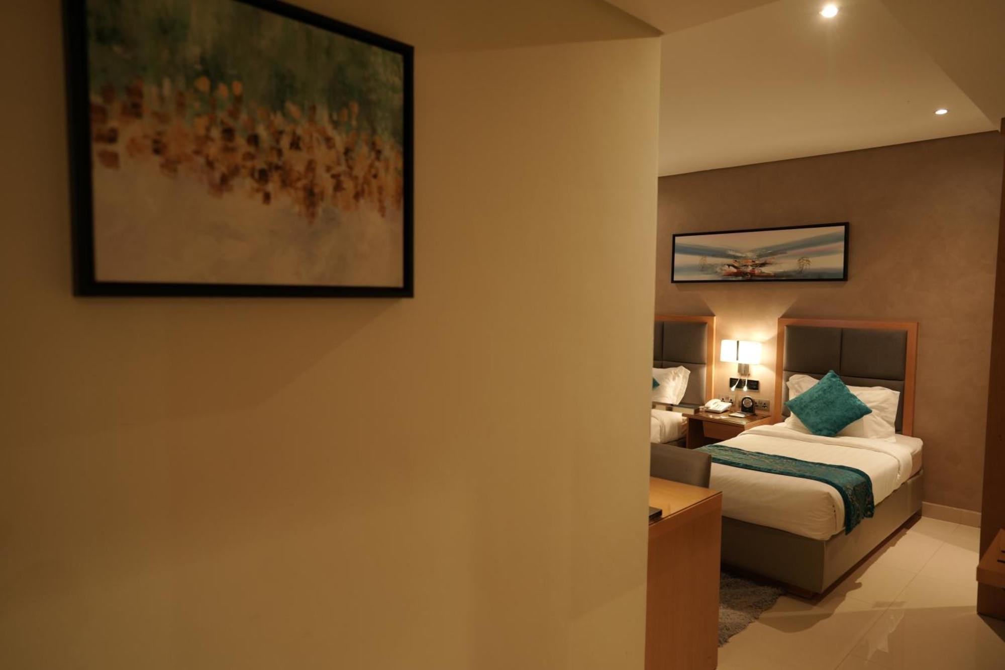 Meshal Hotel Манама Экстерьер фото