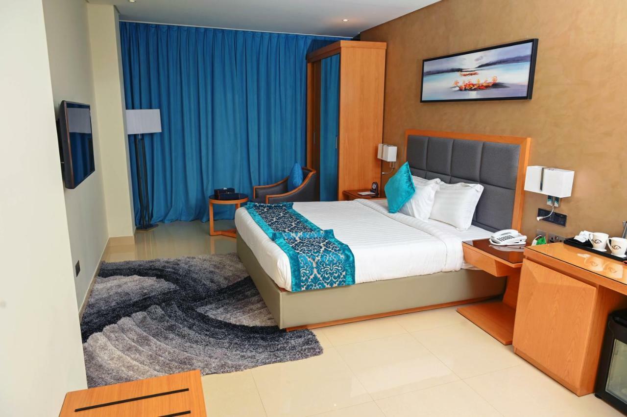 Meshal Hotel Манама Экстерьер фото